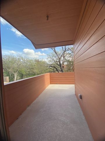 1305 West Villa Maria Road D201, Bryan, TX 77801