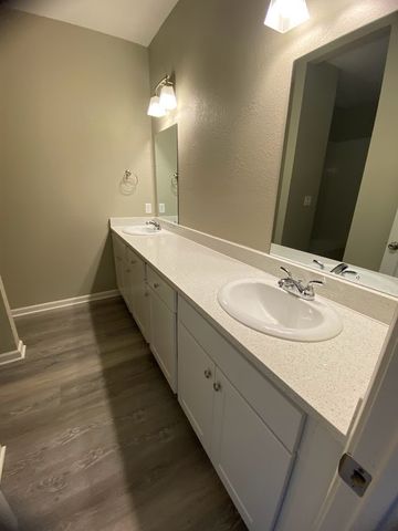 1305 West Villa Maria Road D201, Bryan, TX 77801