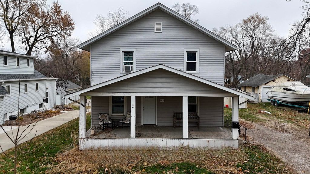 3307 50th Street, Des Moines, IA 50310