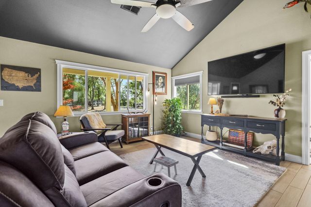 16925 C Road, Cottonwood, CA 96022