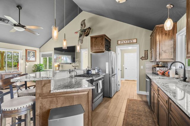 16925 C Road, Cottonwood, CA 96022