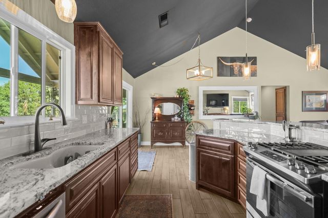 16925 C Road, Cottonwood, CA 96022