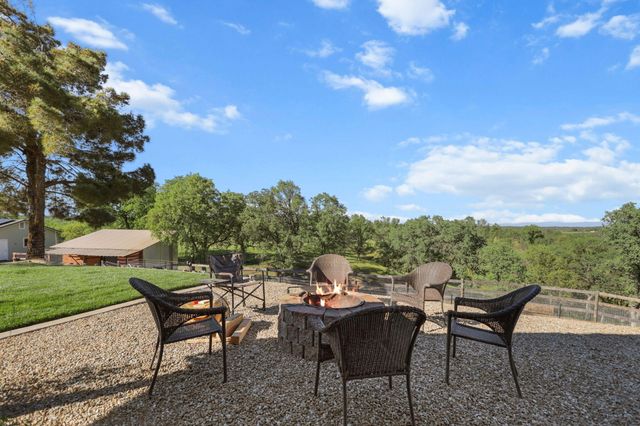 16925 C Road, Cottonwood, CA 96022