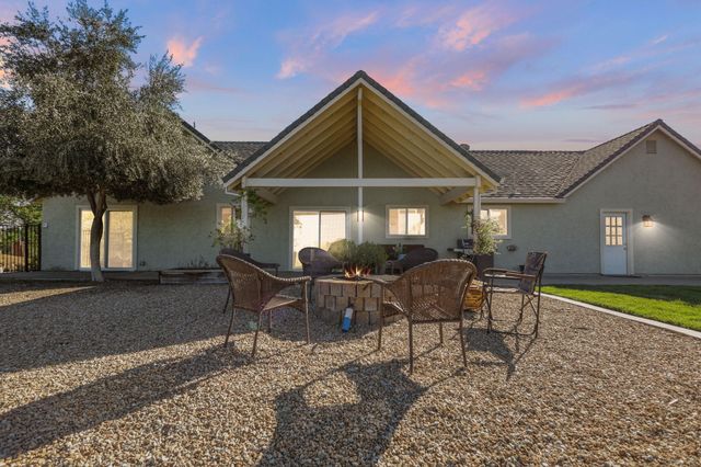 16925 C Road, Cottonwood, CA 96022