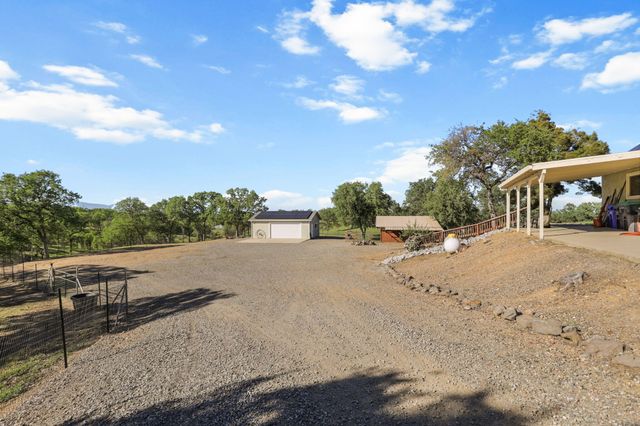 16925 C Road, Cottonwood, CA 96022