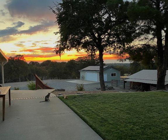 16925 C Road, Cottonwood, CA 96022