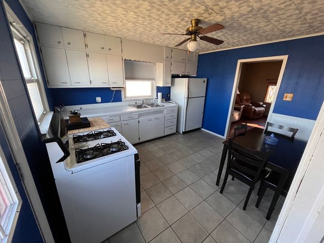 7383 E Chiniquy Street, St. Anne, IL 60964