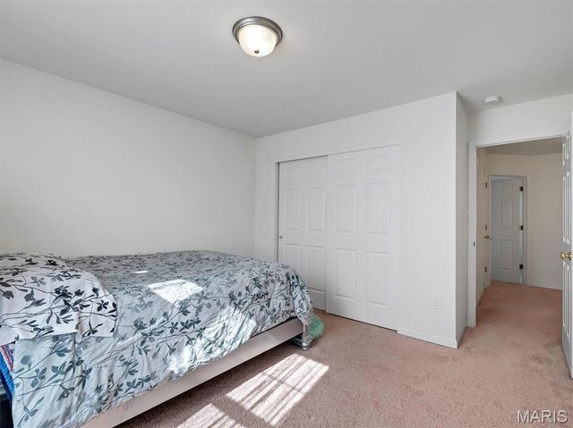 2775 Winding Valley Drive, Fenton, MO 63026