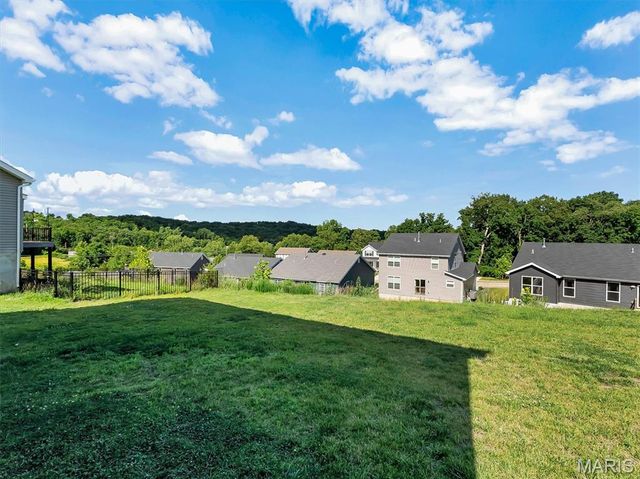 2775 Winding Valley Drive, Fenton, MO 63026