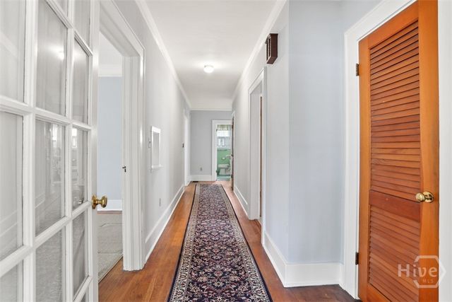 319 E 52nd Street, Savannah, GA 31405