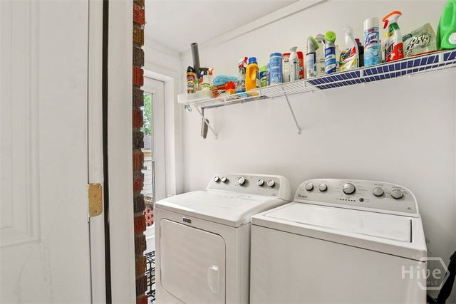 319 E 52nd Street, Savannah, GA 31405