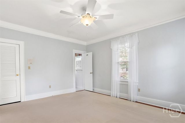 319 E 52nd Street, Savannah, GA 31405
