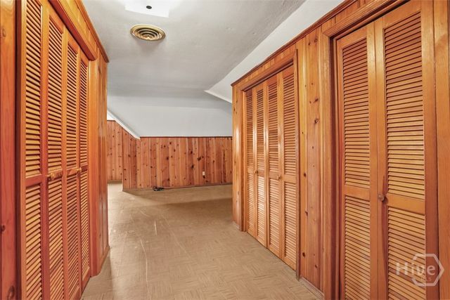 319 E 52nd Street, Savannah, GA 31405