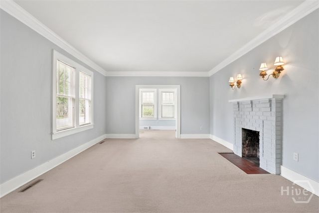 319 E 52nd Street, Savannah, GA 31405