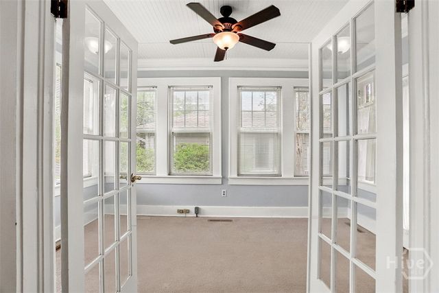 319 E 52nd Street, Savannah, GA 31405