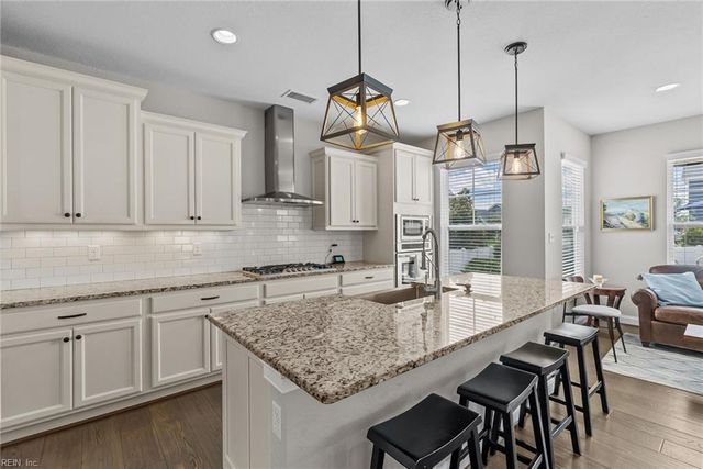 2121 Ferguson LOOP, Chesapeake, VA 23322