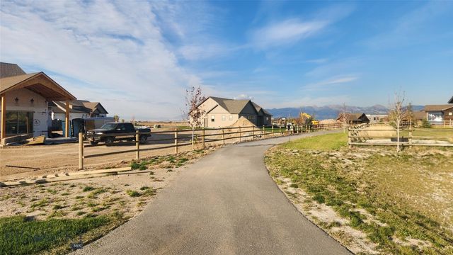 330 Swayback Lane, Bozeman, MT 59718
