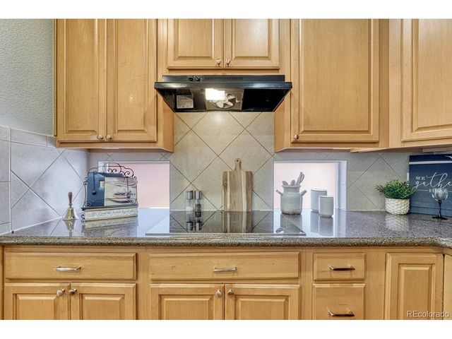 1422 Colebrook Ct, Castle Rock, CO 80109