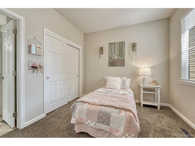 1422 Colebrook Ct, Castle Rock, CO 80109