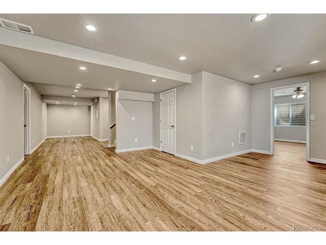 1422 Colebrook Ct, Castle Rock, CO 80109