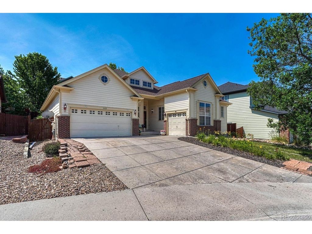 1422 Colebrook Ct, Castle Rock, CO 80109