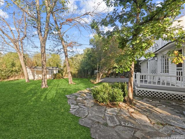 123 W. Mandalay, San Antonio, TX 78212