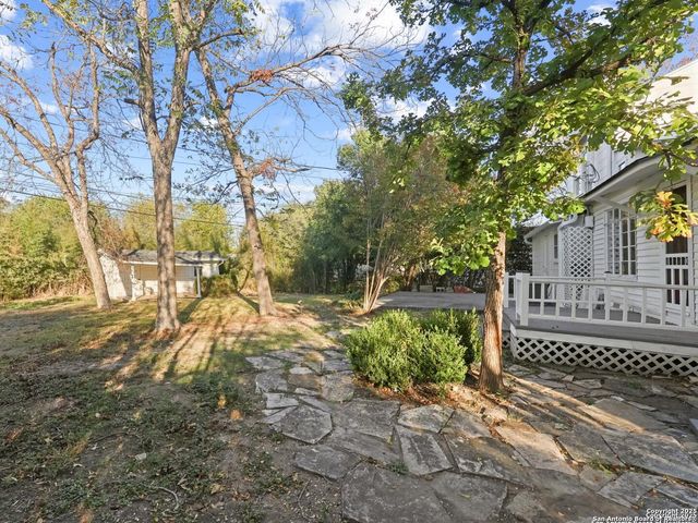 123 W. Mandalay, San Antonio, TX 78212