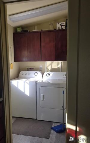 10326 S Linda Ln, Wellton, AZ 85356