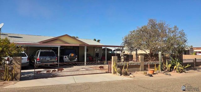 10326 S Linda Ln, Wellton, AZ 85356