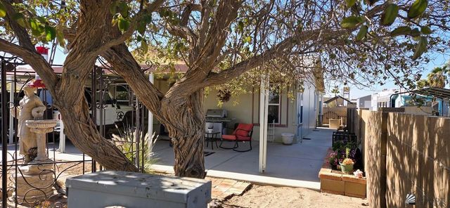 10326 S Linda Ln, Wellton, AZ 85356