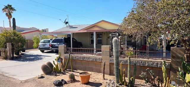 10326 S Linda Ln, Wellton, AZ 85356