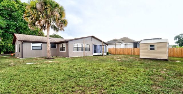 585 Ray Street, Sebastian, FL 32958