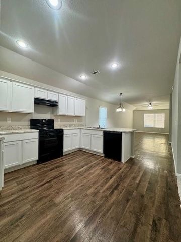 2120 Talia Trail, Siloam Springs, AR 72761