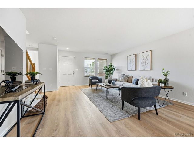 5811 Ceylon St, Denver, CO 80249