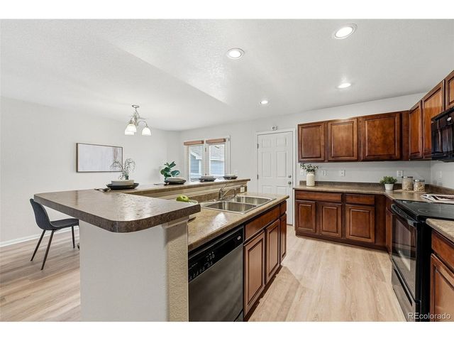 5811 Ceylon St, Denver, CO 80249