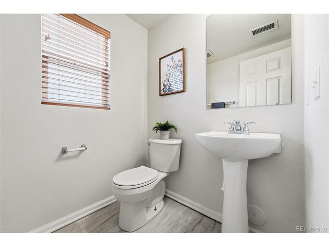 5811 Ceylon St, Denver, CO 80249