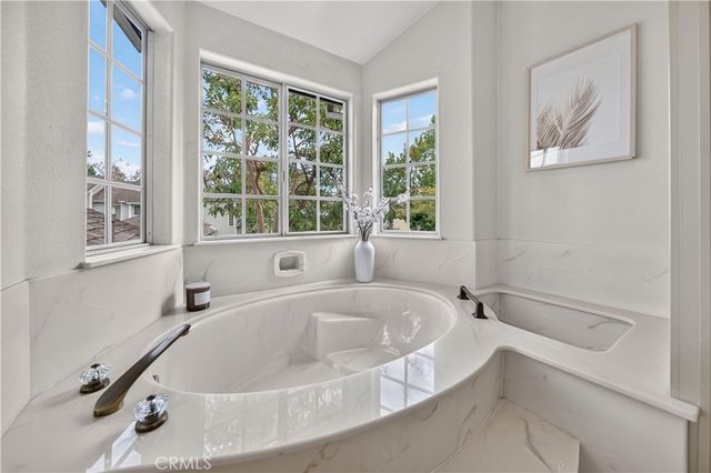 650 Wakefield Court 103, Long Beach, CA 90803
