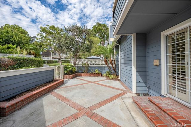 650 Wakefield Court 103, Long Beach, CA 90803