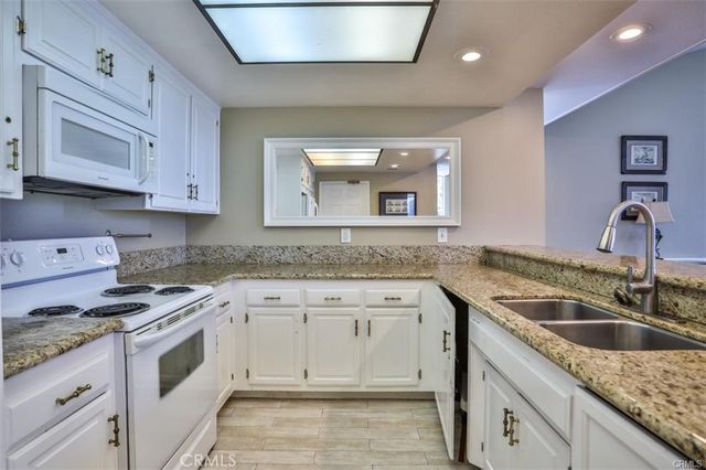 650 Wakefield Court 103, Long Beach, CA 90803