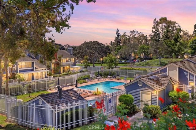 650 Wakefield Court 103, Long Beach, CA 90803