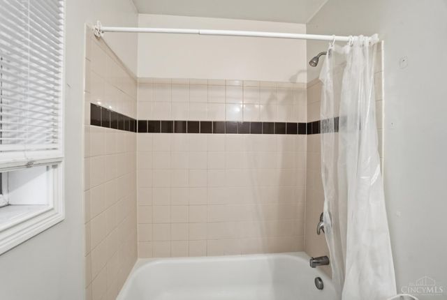 2342 Washington Avenue, Colerain Twp, OH 45231