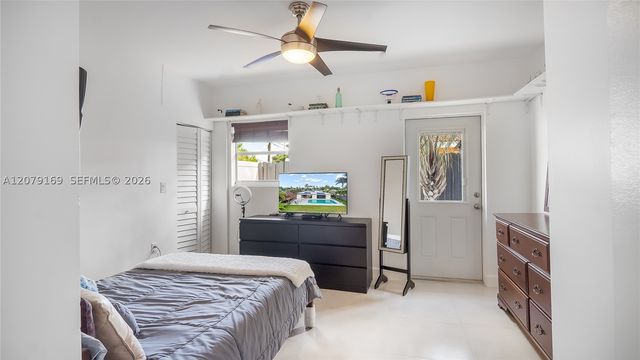 380 SE 1st Ter, Pompano Beach, FL 33060