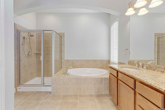 21702 Miranda Hill, San Antonio, TX 78256