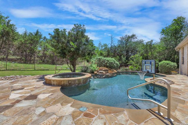 21702 Miranda Hill, San Antonio, TX 78256
