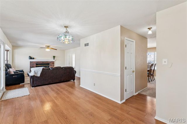 6027 Kensington Way, Imperial, MO 63052