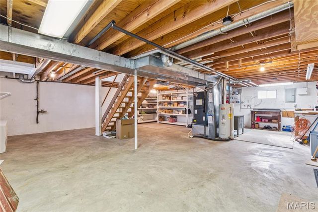 6027 Kensington Way, Imperial, MO 63052