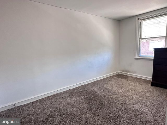 4534 OAKMONT ST, Philadelphia, PA 19136