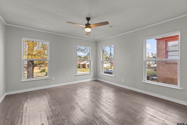 1330 Graham Dr., Tyler, TX 75701