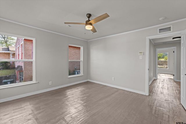 1330 Graham Dr., Tyler, TX 75701