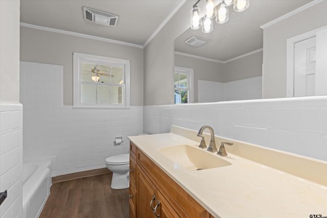 1330 Graham Dr., Tyler, TX 75701